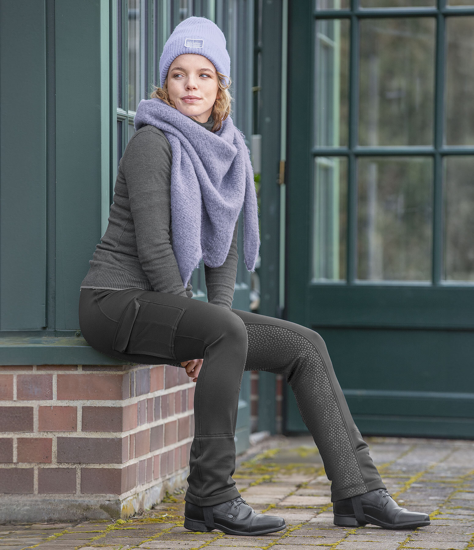 Dames-Outfit Mathilda in zwart