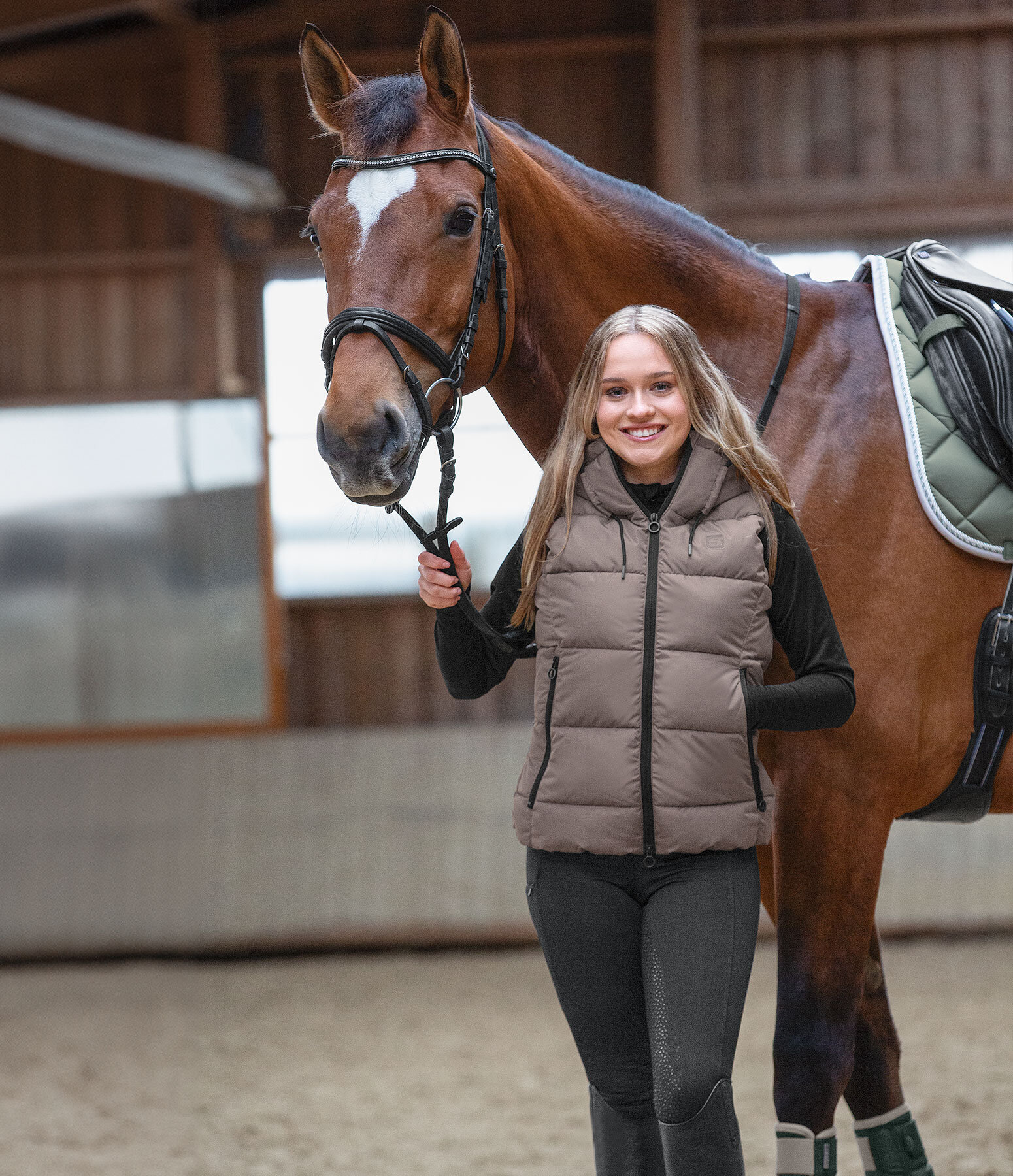 Dames-Outfit Mira in hazelnoot